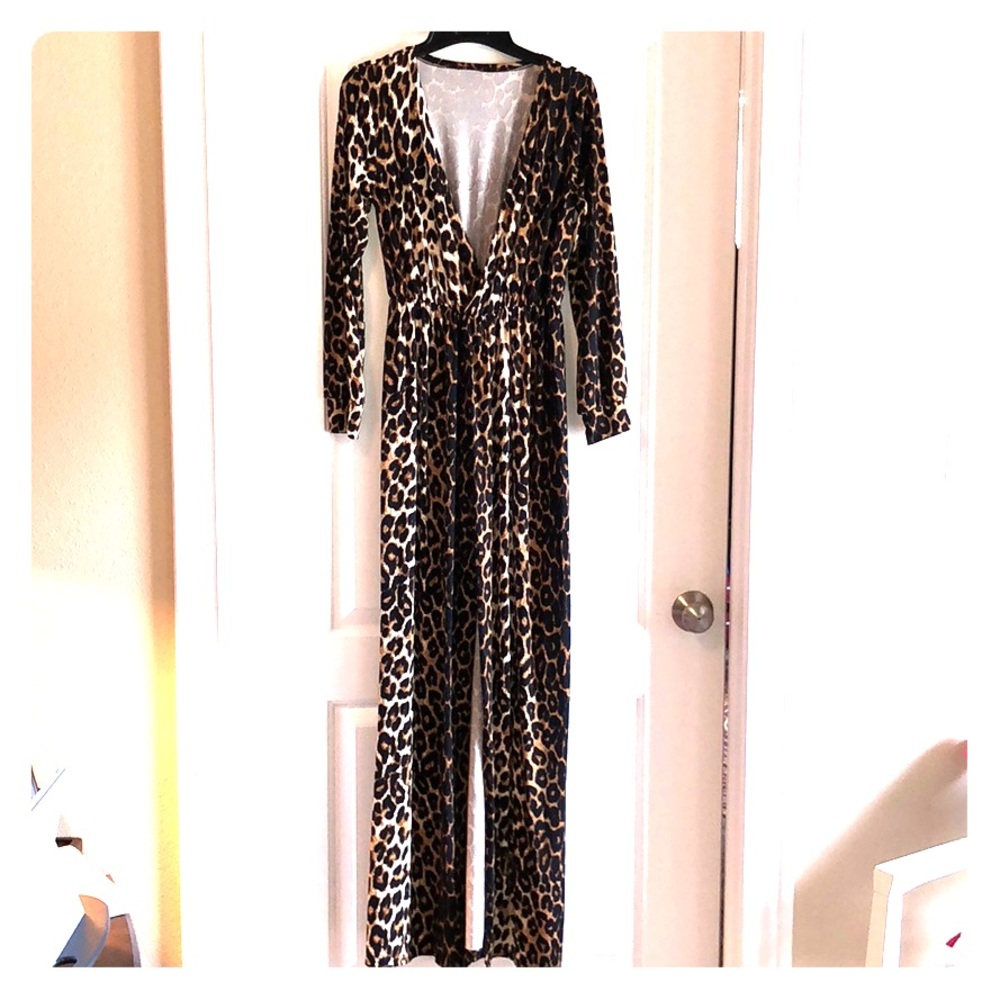 Leopard maxi dress, Run small